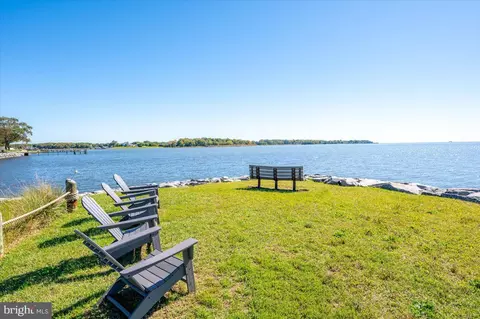 View/Area - 416 Walnut Dr, Annapolis, MD 21403 photo 3 of 15