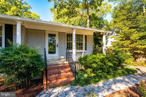 Exterior - 416 Walnut Dr, Annapolis, MD 21403 photo 5 of 12