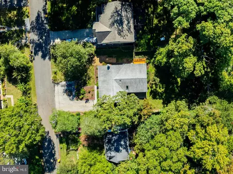 View/Area - 416 Walnut Dr, Annapolis, MD 21403 photo 4 of 15