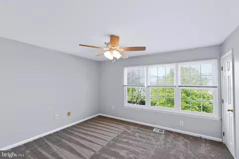 Bedroom - 8635 Willow Leaf Ln, Odenton, MD 21113 photo 1 of 4