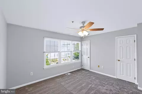 Bedroom - 8635 Willow Leaf Ln, Odenton, MD 21113 photo 2 of 4