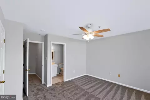 Bedroom - 8635 Willow Leaf Ln, Odenton, MD 21113 photo 4 of 4