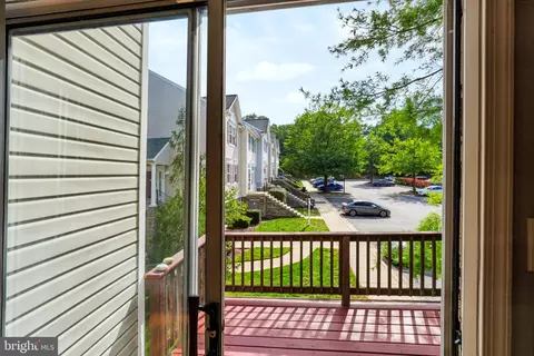 Exterior - 8635 Willow Leaf Ln, Odenton, MD 21113 photo 1 of 5