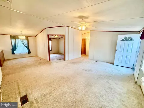 75 Edward Ln, Lothian, MD 20711 photo 5
