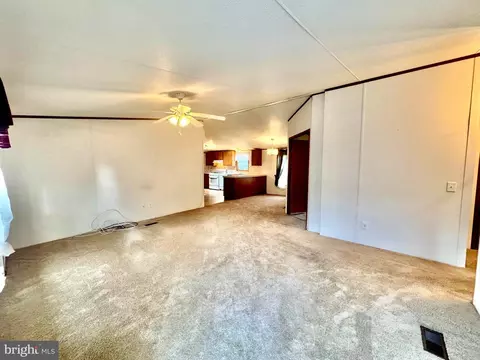 75 Edward Ln, Lothian, MD 20711 photo 2