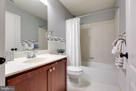 Bath - 2248 Brimstone Pl, Hanover, MD 21076 photo 3 of 4