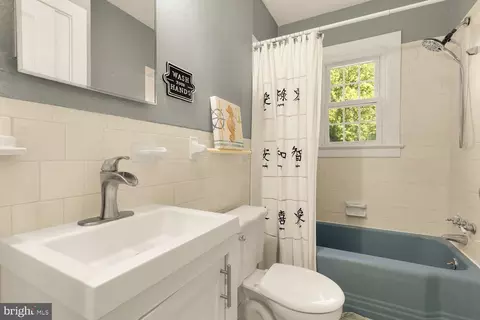 Bath - 1244 Pine Ave, Shady Side, MD 20764 photo 1 of 4