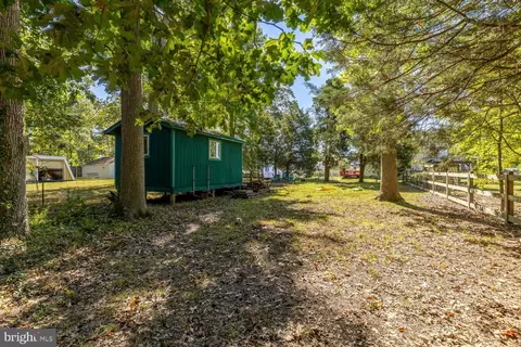 Exterior - 1244 Pine Ave, Shady Side, MD 20764 photo 12 of 16