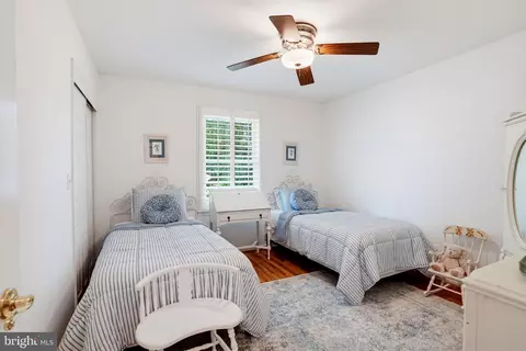 Bedroom - 6400 Meadowlark Dr, Dunkirk, MD 20754 photo 8 of 8