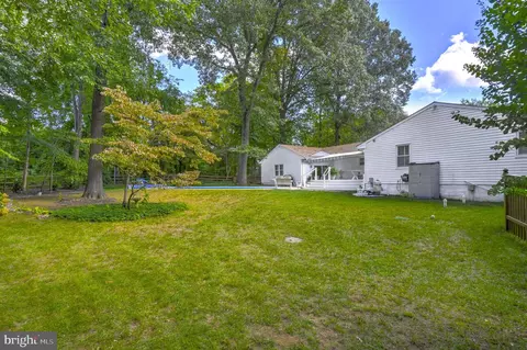 Exterior - 6400 Meadowlark Dr, Dunkirk, MD 20754 photo 7 of 7