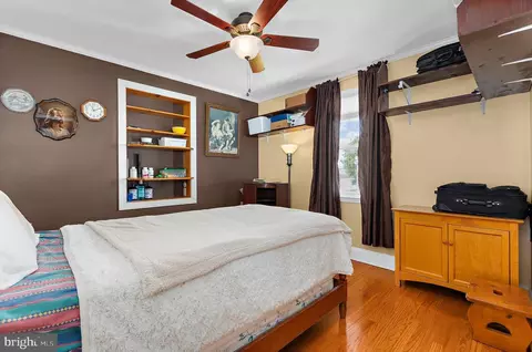 Bedroom - 545 Forest View Rd, Linthicum Heights, MD 21090 photo 2 of 3