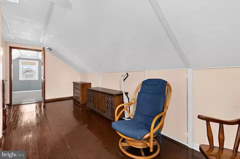 Entry Way - 545 Forest View Rd, Linthicum Heights, MD 21090 photo 6 of 9