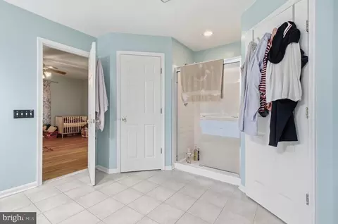 Entry Way - 3522 Forest Haven Dr, Laurel, MD 20724 photo 9 of 10