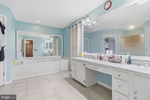 Bath - 3522 Forest Haven Dr, Laurel, MD 20724 photo 1 of 4
