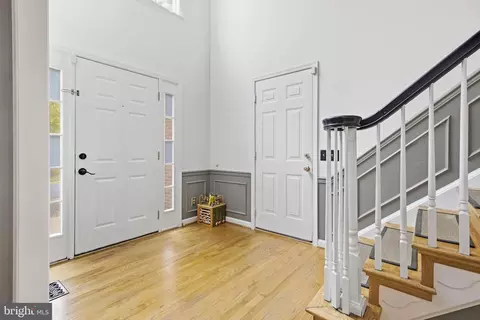 Entry Way - 3522 Forest Haven Dr, Laurel, MD 20724 photo 1 of 10