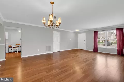 Living - 2676 Compass Dr, Annapolis, MD 21401 photo 1 of 6