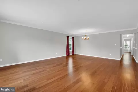 Living - 2676 Compass Dr, Annapolis, MD 21401 photo 3 of 6