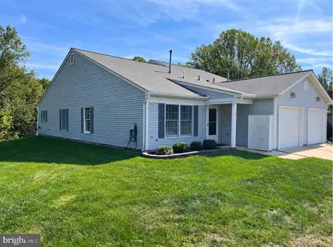 Exterior - 2676 Compass Dr, Annapolis, MD 21401 photo 2 of 7