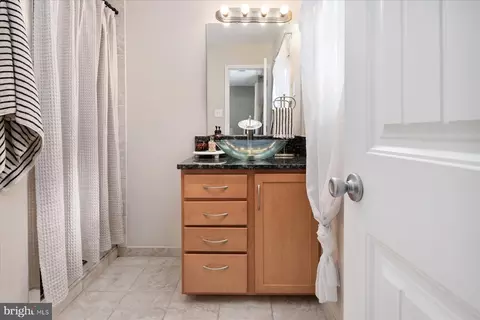 Bath - 1138 Valley Dr, Pasadena, MD 21122 photo 2 of 6