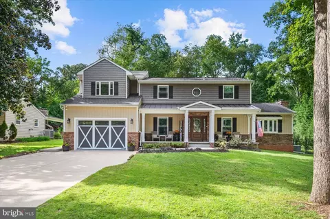 Exterior - 1138 Valley Dr, Pasadena, MD 21122 photo 2 of 26