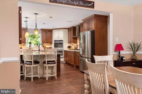 Kitchen - 1138 Valley Dr, Pasadena, MD 21122 photo 1 of 6