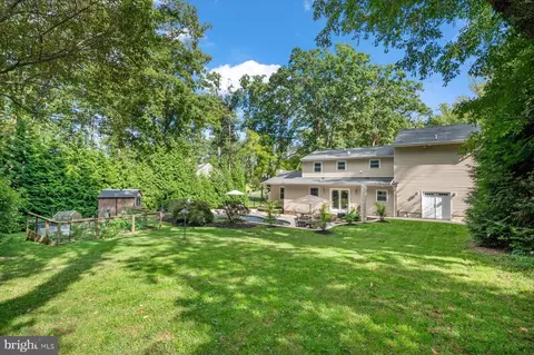 Exterior - 1138 Valley Dr, Pasadena, MD 21122 photo 17 of 26