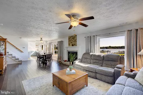 Other - 8107 Ventnor Rd, Pasadena, MD 21122 photo 5 of 6