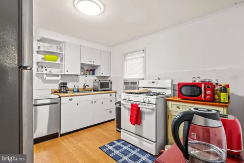 Kitchen - 1627 Lee Dr, Edgewater, MD 21037 photo 1 of 1