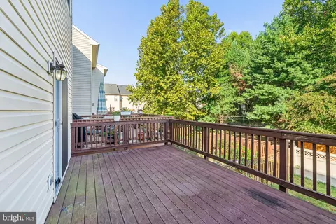 Exterior - 226 Old Coach Ct, Pasadena, MD 21122 photo 3 of 7