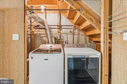 Other - 226 Old Coach Ct, Pasadena, MD 21122 photo 12 of 13