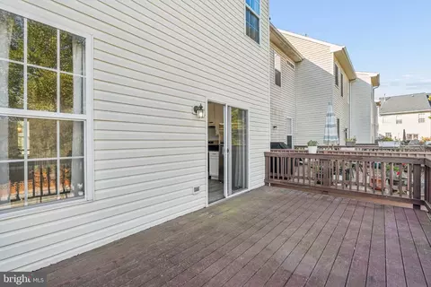 Exterior - 226 Old Coach Ct, Pasadena, MD 21122 photo 5 of 7