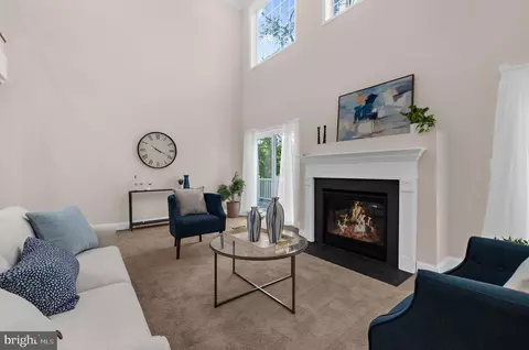 Living - 919 Central Ave E, Edgewater, MD 21037 photo 5 of 8
