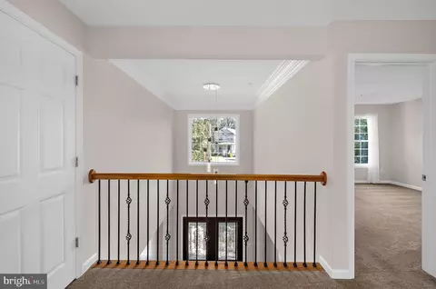Entry Way - 919 Central Ave E, Edgewater, MD 21037 photo 12 of 18