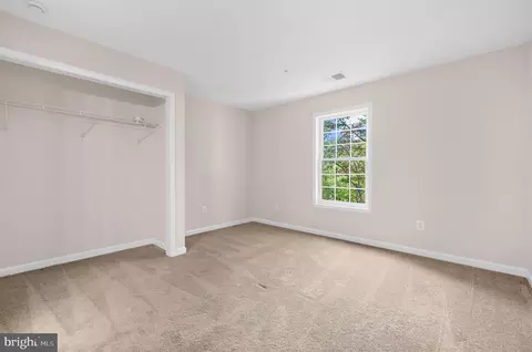 Bedroom - 919 Central Ave E, Edgewater, MD 21037 photo 2 of 11
