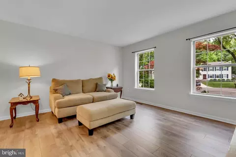 Living - 1256 Crowell Ct, Arnold, MD 21012 photo 2 of 5