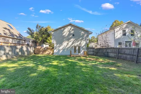 Exterior - 8121 Elizabeth Rd, Pasadena, MD 21122 photo 9 of 9