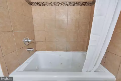 Bath - 8121 Elizabeth Rd, Pasadena, MD 21122 photo 3 of 4