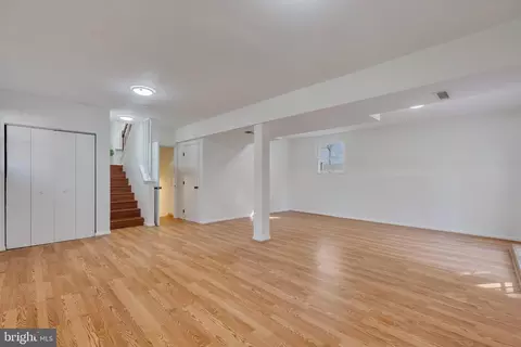 Living - 8121 Elizabeth Rd, Pasadena, MD 21122 photo 1 of 1
