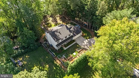 View/Area - 744 Dividing Creek Rd, Arnold, MD 21012 photo 4 of 6