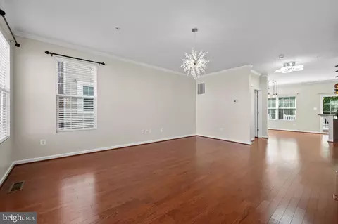 Living - 8548 Crooked Tree Ln, Laurel, MD 20724 photo 4 of 5
