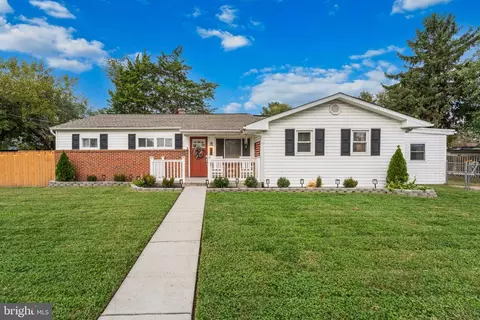 200 Fernglen Ave, Glen Burnie, MD 21061