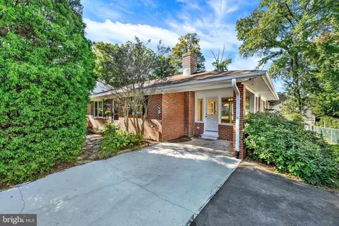 407 Norman Ave, Glen Burnie, MD 21060