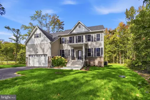 Exterior - 5084 Mountain Rd, Pasadena, MD 21122 photo 3 of 5
