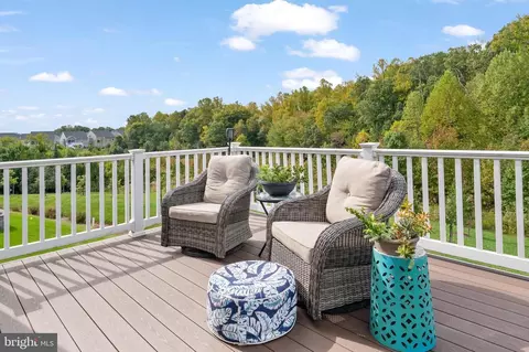 Exterior - 3077 Spring Peeper Ct, Odenton, MD 21113 photo 7 of 11