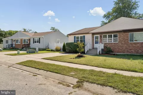 Other - 875 Turf Valley Dr, Pasadena, MD 21122 photo 1 of 12