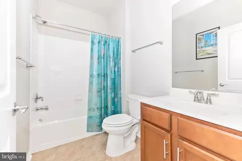 Bath - 3224 Watershed Blvd, Laurel, MD 20724 photo 2 of 2