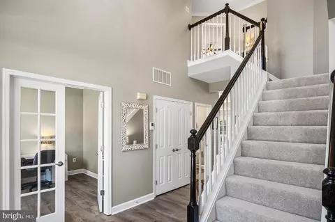 Entry Way - 2402 Summershade Ct, Odenton, MD 21113 photo 2 of 3