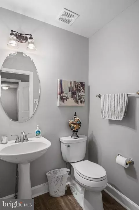 Bath - 2402 Summershade Ct, Odenton, MD 21113 photo 1 of 4