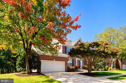 Exterior - 2402 Summershade Ct, Odenton, MD 21113 photo 3 of 10