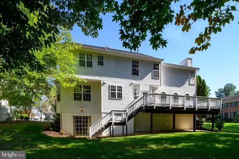 Exterior - 2402 Summershade Ct, Odenton, MD 21113 photo 7 of 10